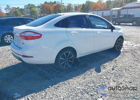 2016 Ford Fiesta Se из США, поврежденный, VIN 3FADP4BJ3GM149283